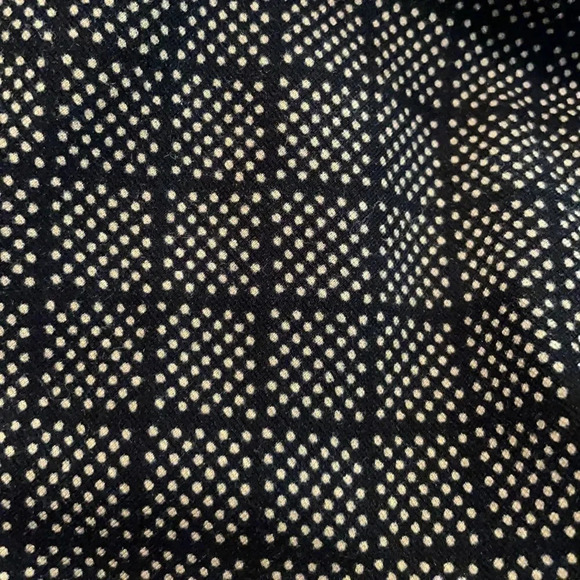 Uniqlo pleated stretch mini skirt, black,  tan geometric print. Women’s size M - Picture 2 of 9